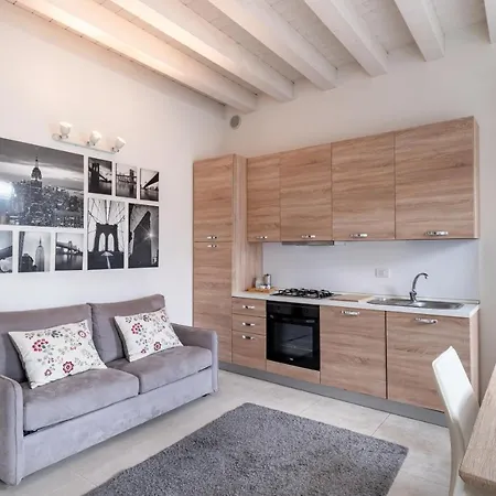 Corte Cappuccina 14 Elegant Con Parcheggio! Apartament Padwa